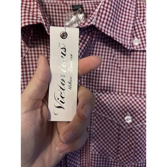 VICTORIOUS Urban Couture Sz L Men Shirt Long Sleeve Button Down Red Plaid Eagle - Picture 9 of 10